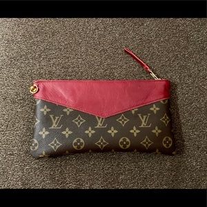 Authentic Louis Vuitton Cross Body Bag